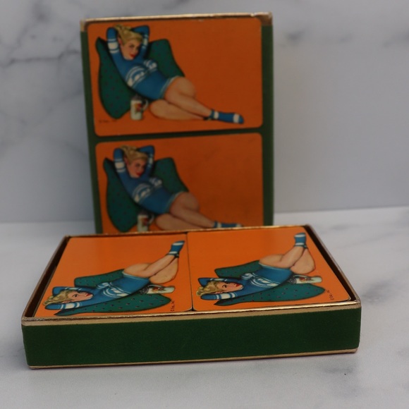 Vintage 1940’s Esquire Pin-up Girl Playing Cards Set Design by Al Moore - Picture 9 of 13